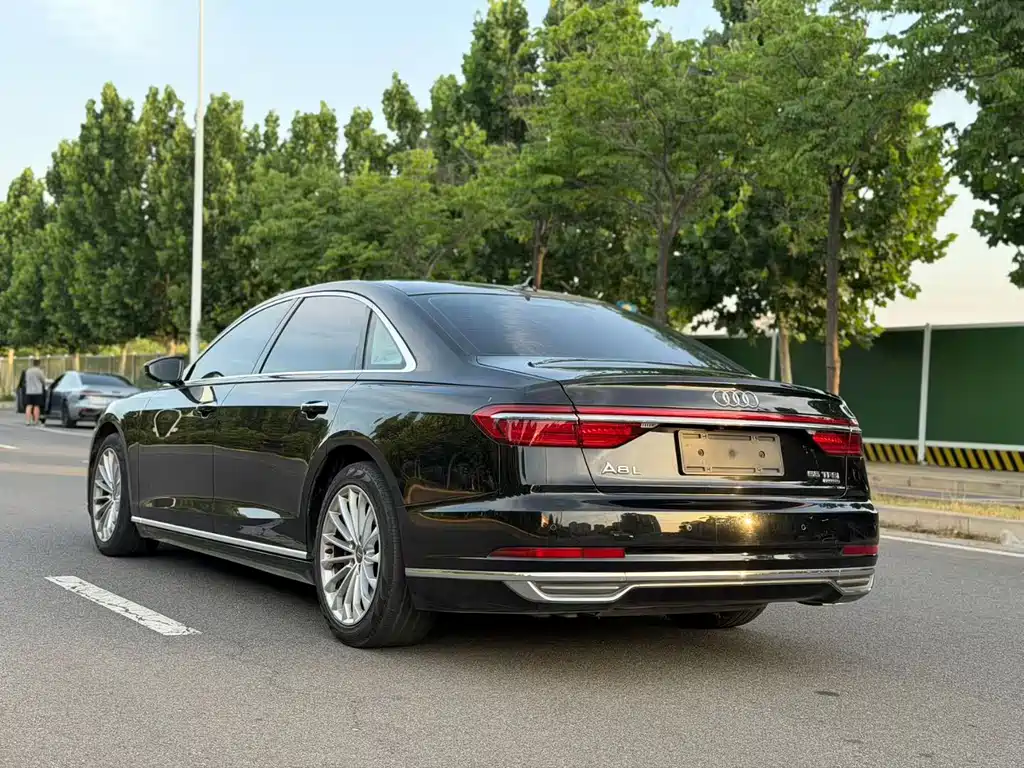 Audi A8 2018 A8L 55 TFSI quattro Elite