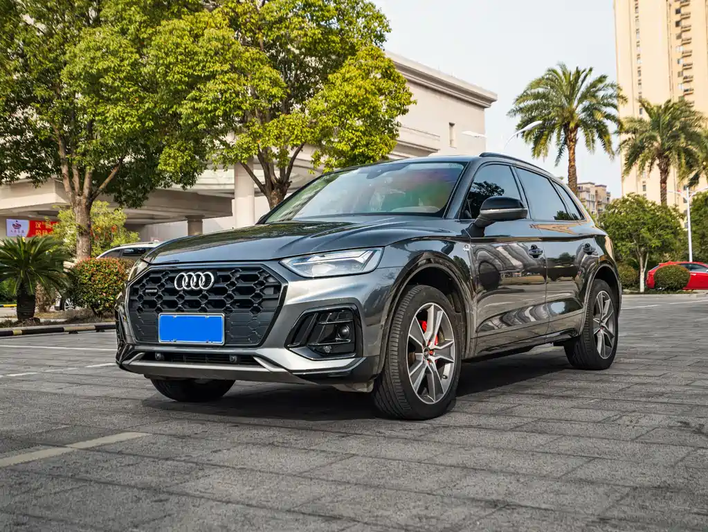 Audi Q5L 2022