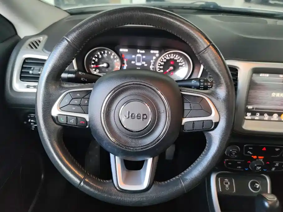 Jeep Compass 200T Auto Home Enjoy Edition, фото 15