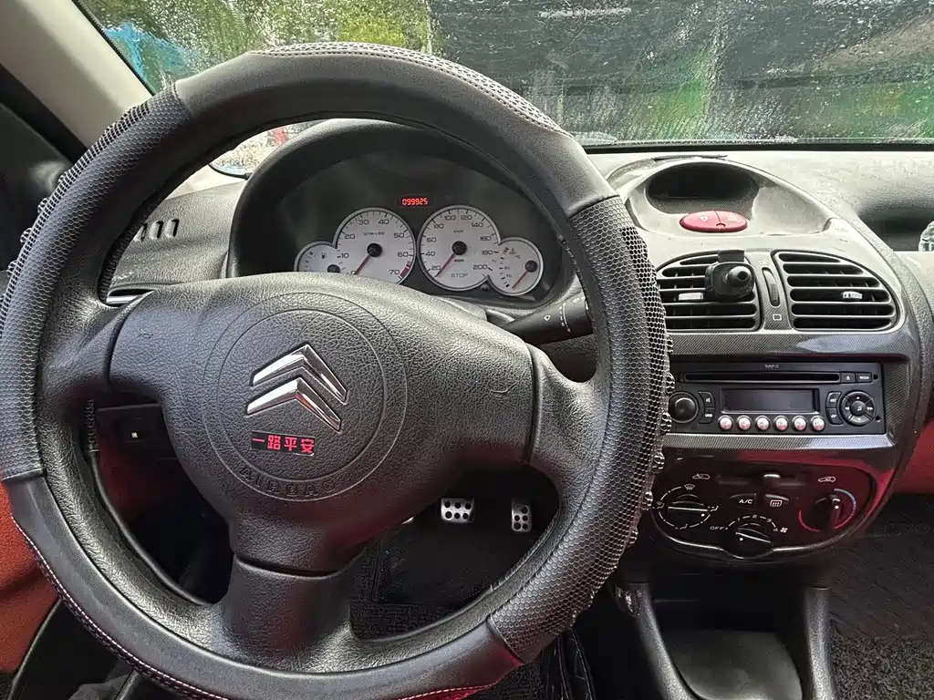 Citroen C2 — миниатюра 6