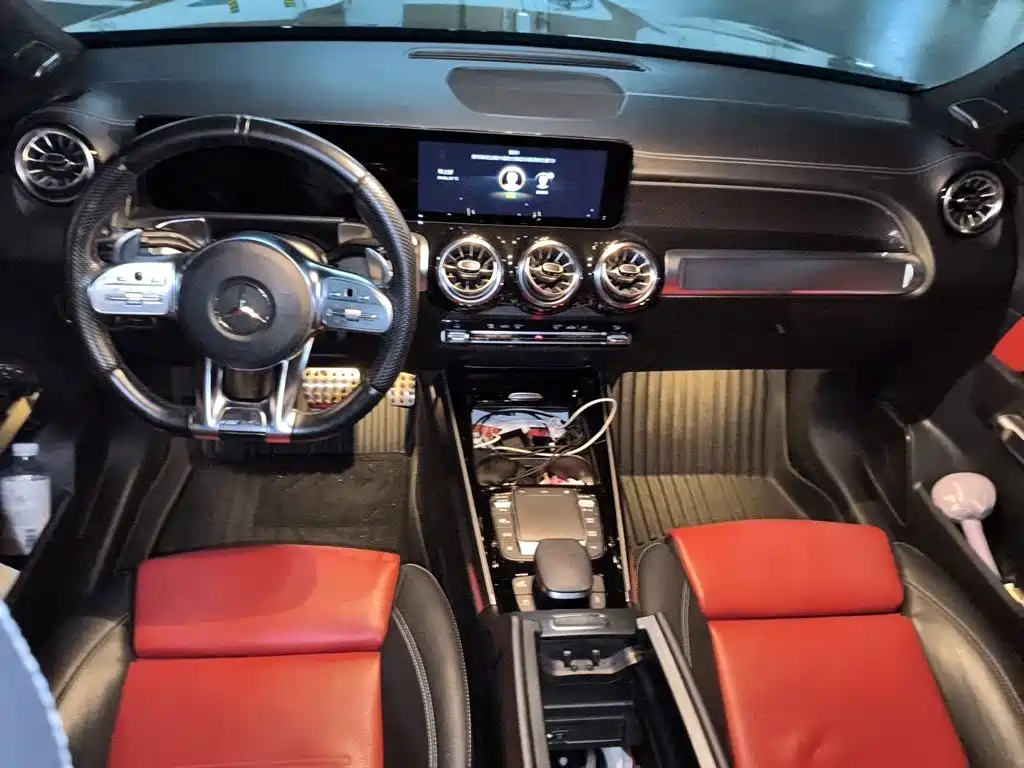 Mercedes-Benz GLB AMG — миниатюра 5