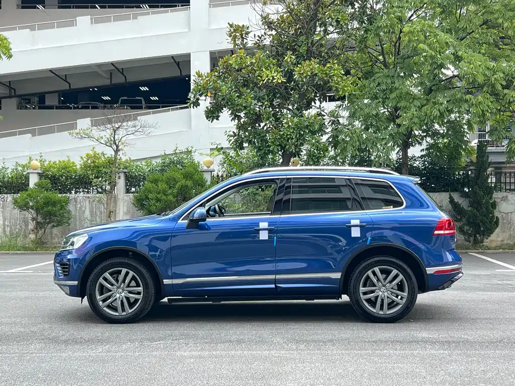 Volkswagen Touareg — миниатюра 4