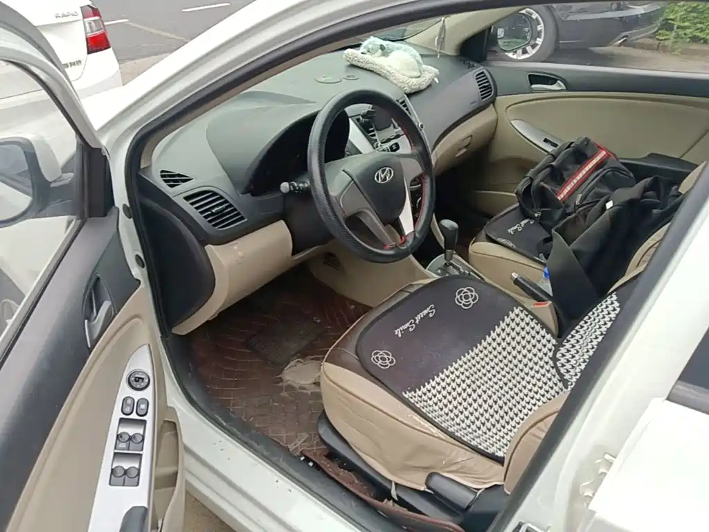 Hyundai Verna — миниатюра 16
