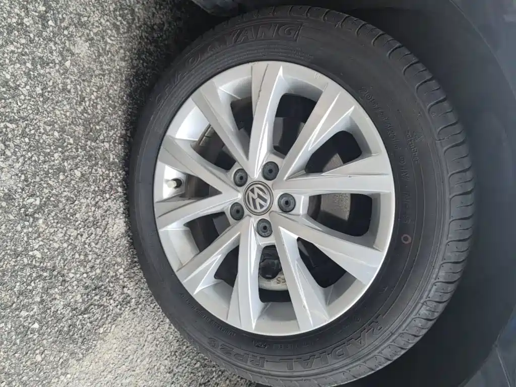 Volkswagen Lavida — миниатюра 23