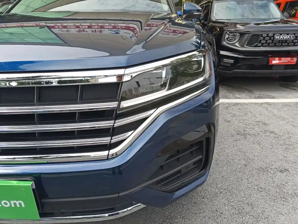 Volkswagen Touareg — миниатюра 24