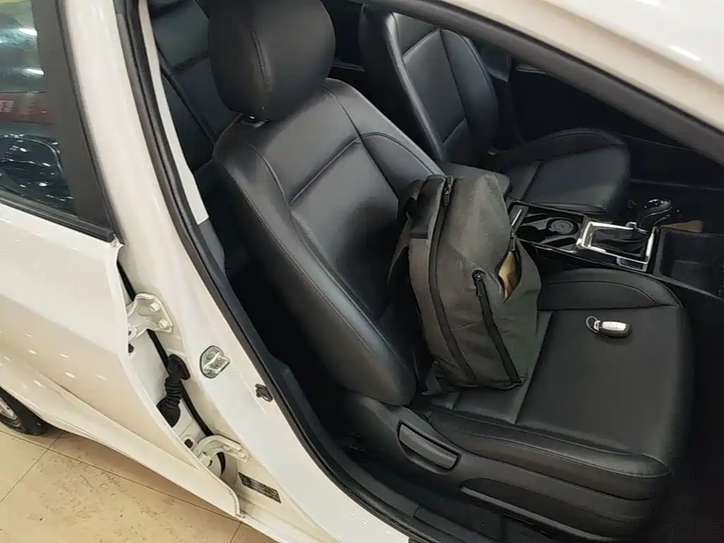 Hyundai Mistra — миниатюра 25