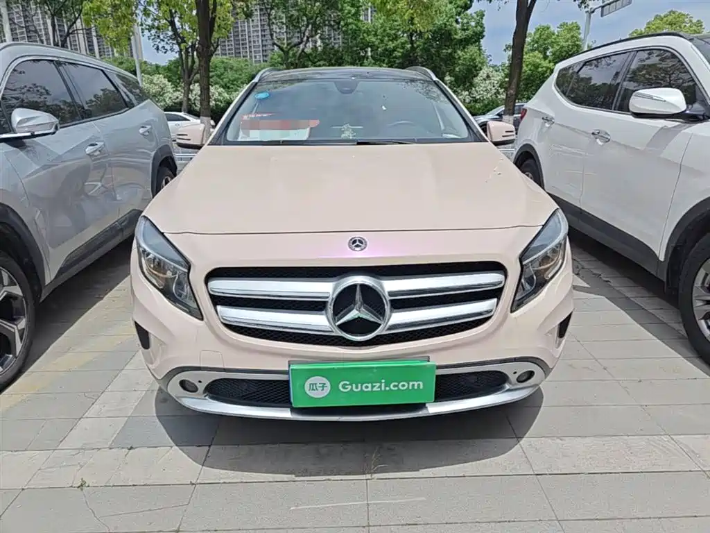 Mercedes-Benz GLA 2016 GLA 200 Fashion