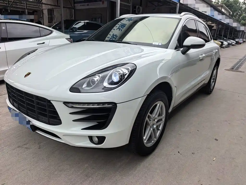 Porsche Macan — миниатюра 3