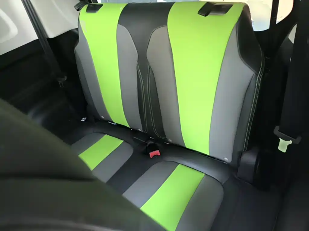 Roewe Clever — миниатюра 17