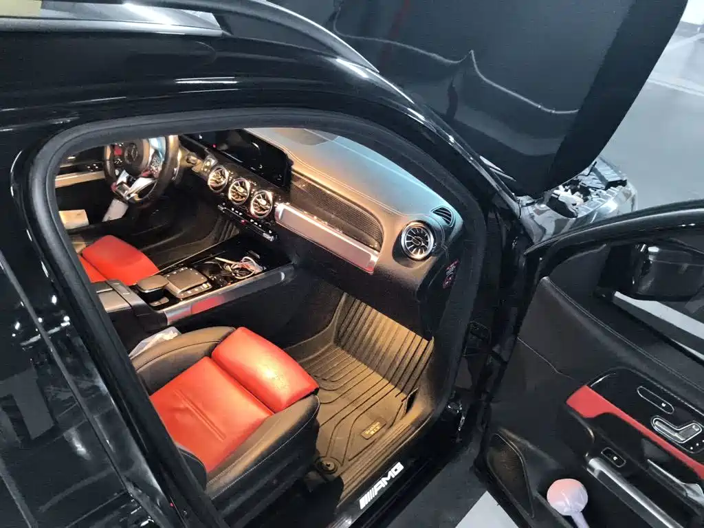 Mercedes-Benz GLB AMG — миниатюра 19