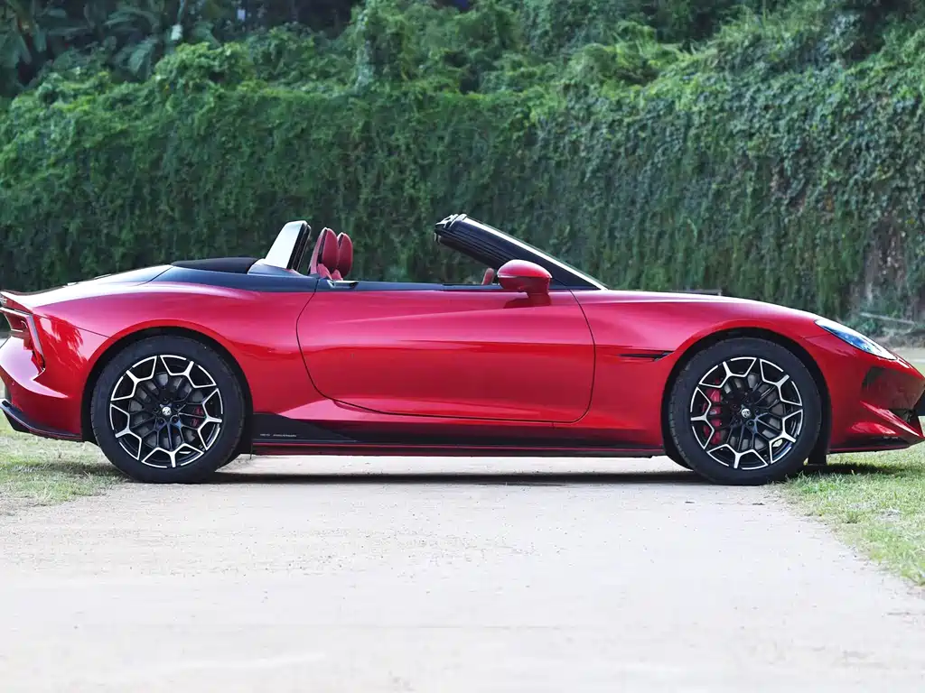 MG MG Cyberster — миниатюра 5