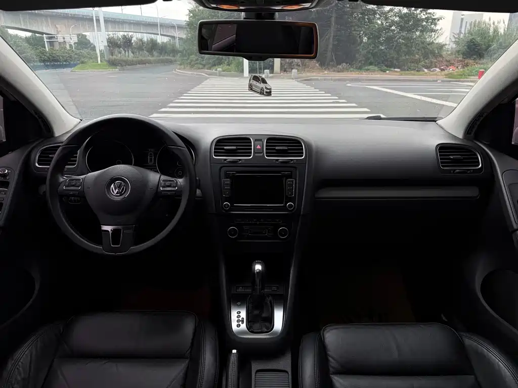 Volkswagen Golf — миниатюра 7