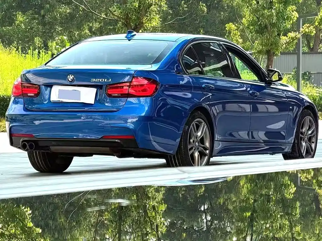 BMW 3 Series — миниатюра 2