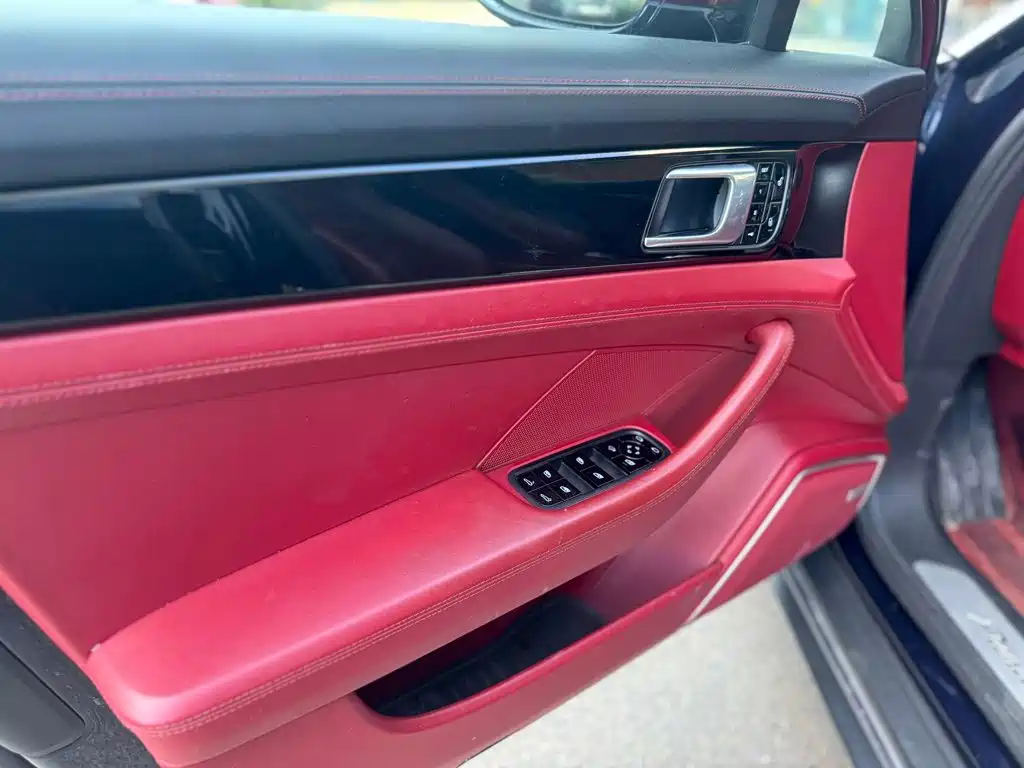 Porsche Panamera — миниатюра 13