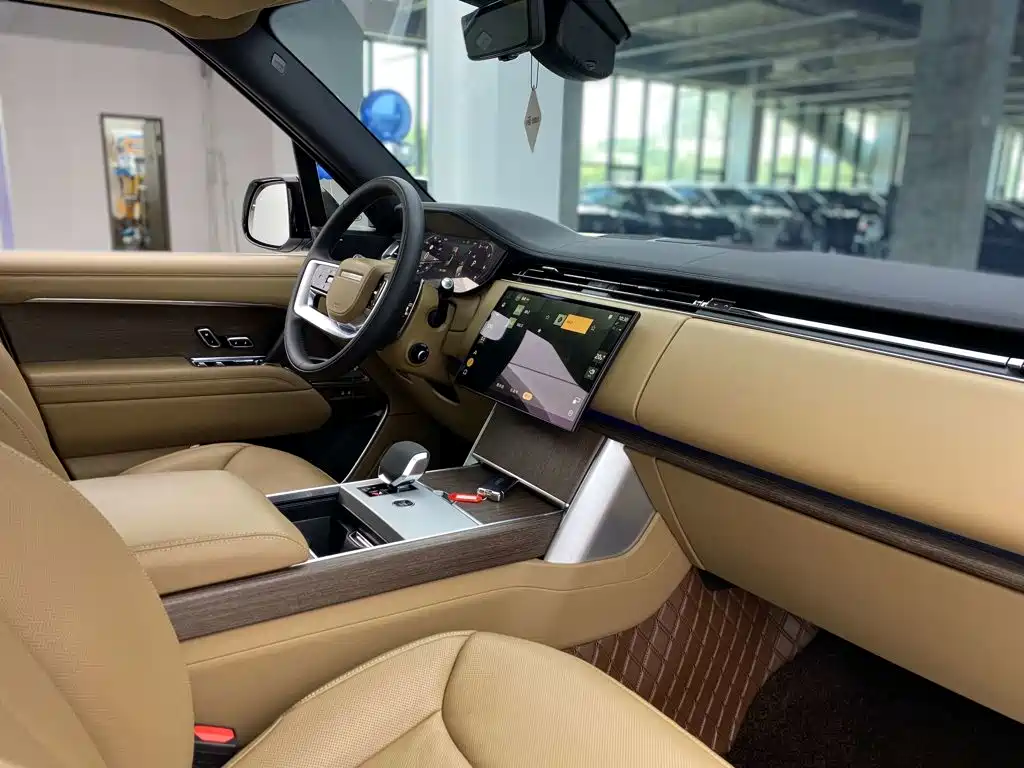 Land Rover Range Rover — миниатюра 20