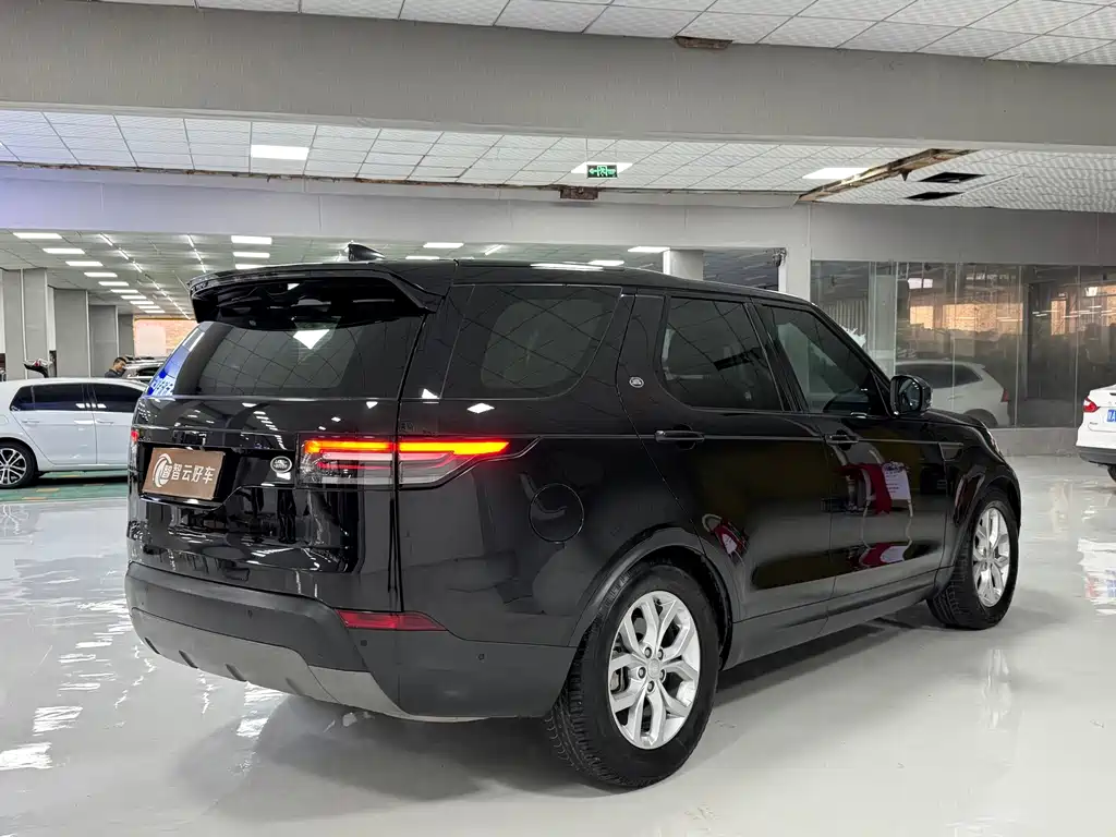 Land Rover Discovery — миниатюра 9