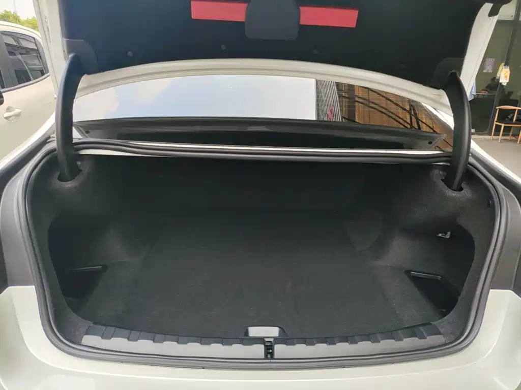 BMW i3 — миниатюра 19