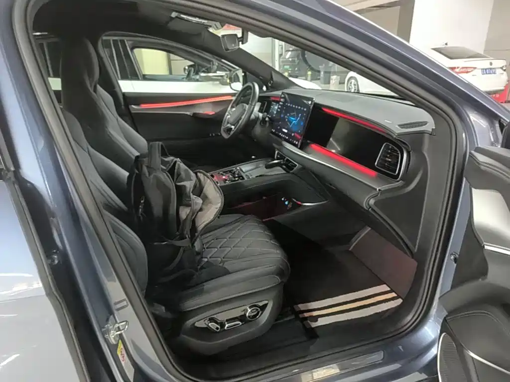 BYD Sealion 07 EV — миниатюра 25