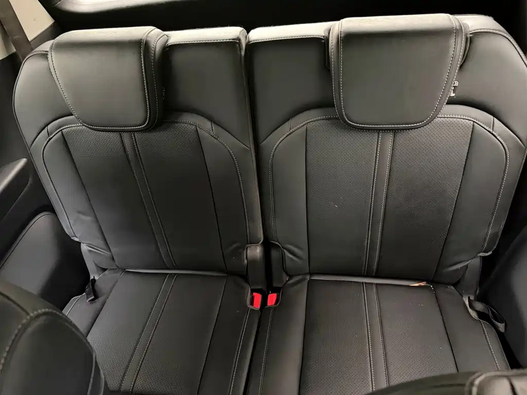 Wuling Victory - фото 11