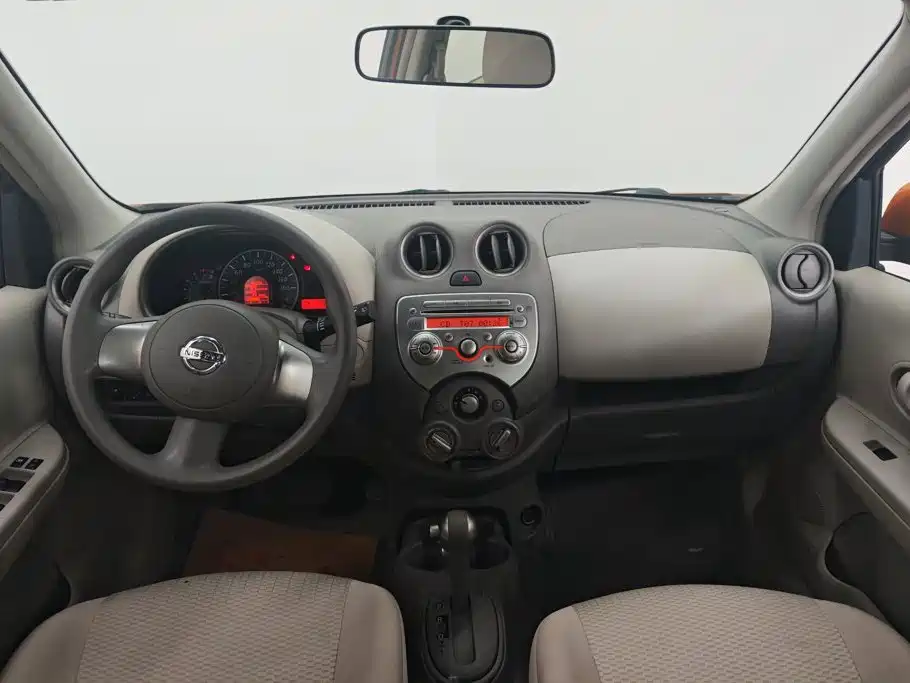 Nissan March — миниатюра 12