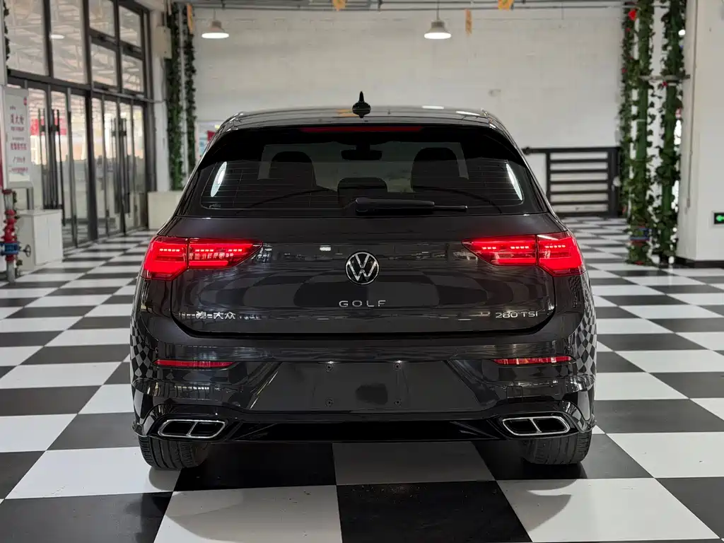 Volkswagen Golf — миниатюра 21