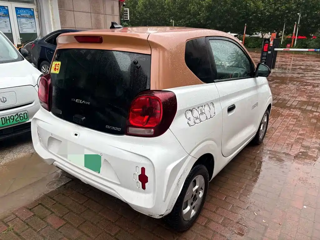 Roewe Clever — миниатюра 5