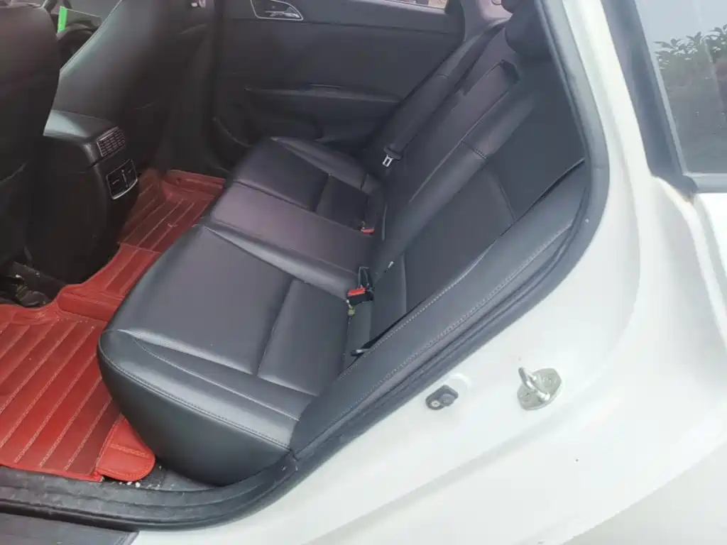 Hyundai Mistra — миниатюра 17