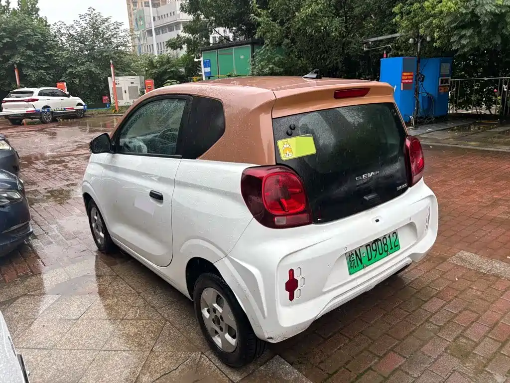 Roewe Clever — миниатюра 8