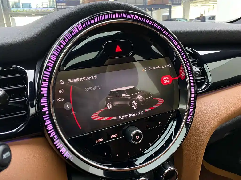 MINI Mini — миниатюра 16