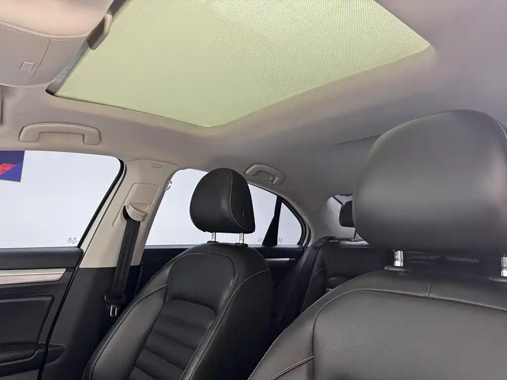 Volkswagen Lamando — миниатюра 11