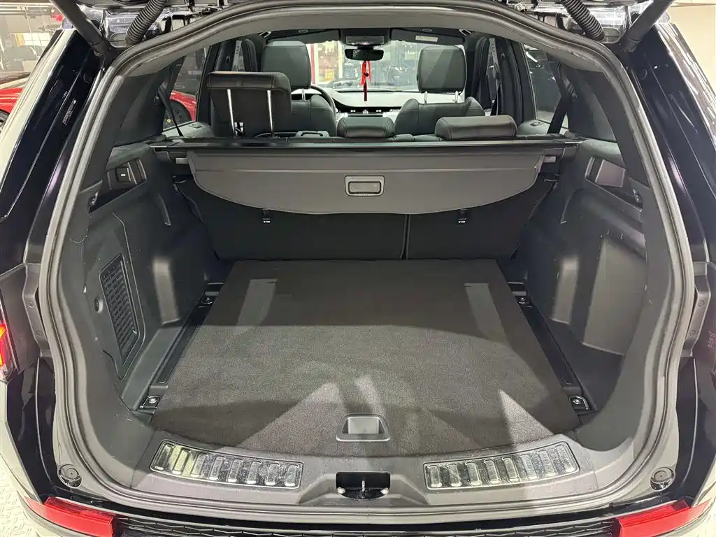 Land Rover Discovery Sport Hybrid — миниатюра 29