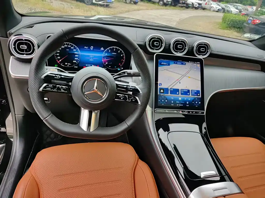 Mercedes-Benz GLC — миниатюра 22