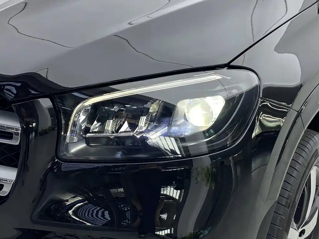 Mercedes-Benz GLS — миниатюра 6