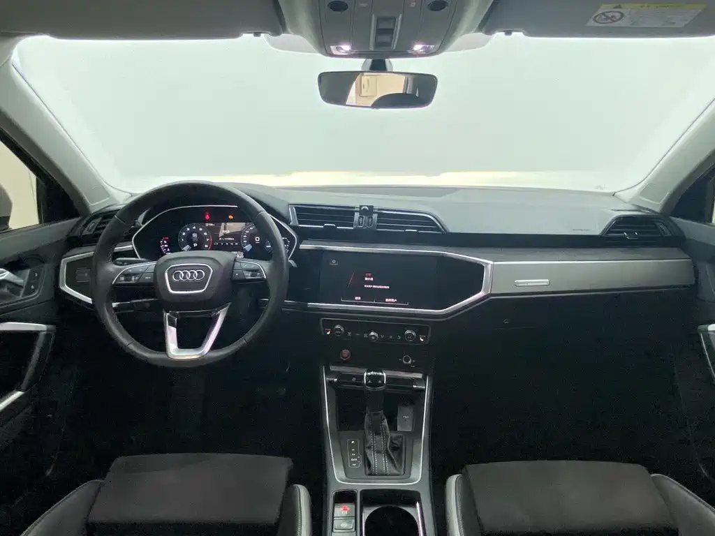 Audi Q3 — миниатюра 10