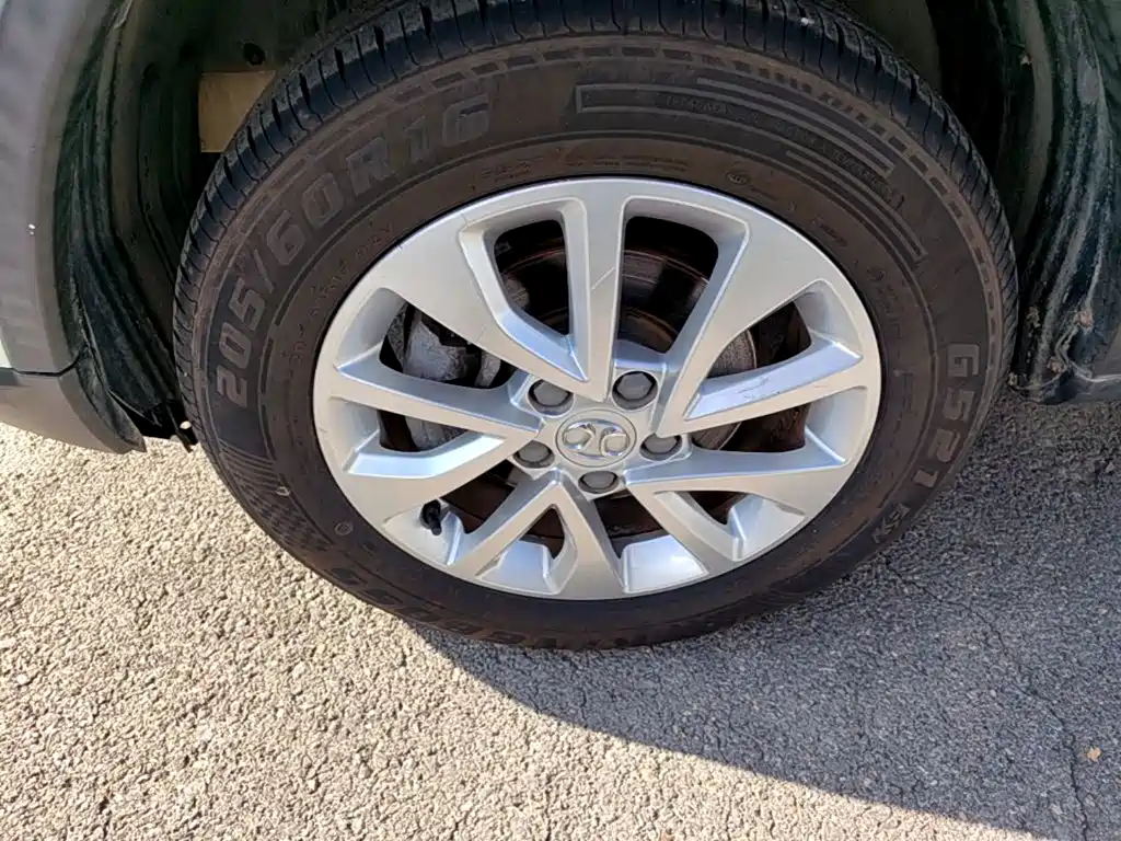 BAIC Senova X35 — миниатюра 23