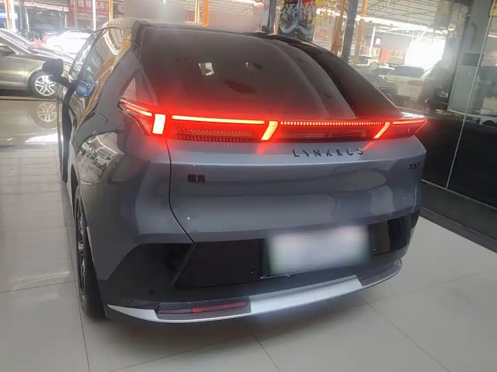 Lynk & Co Z20 — миниатюра 6