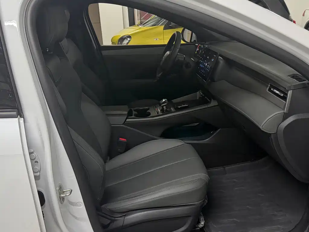 BYD Qin PLUS — миниатюра 5