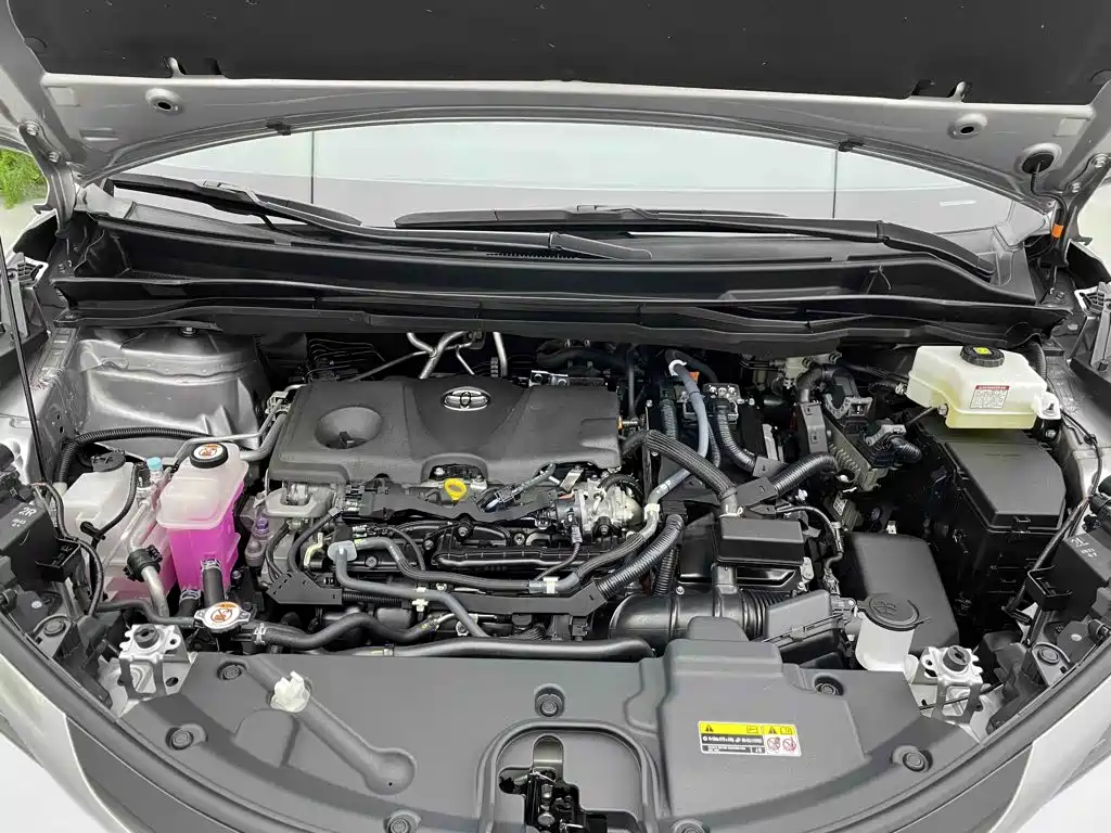 Toyota Granvia — миниатюра 8