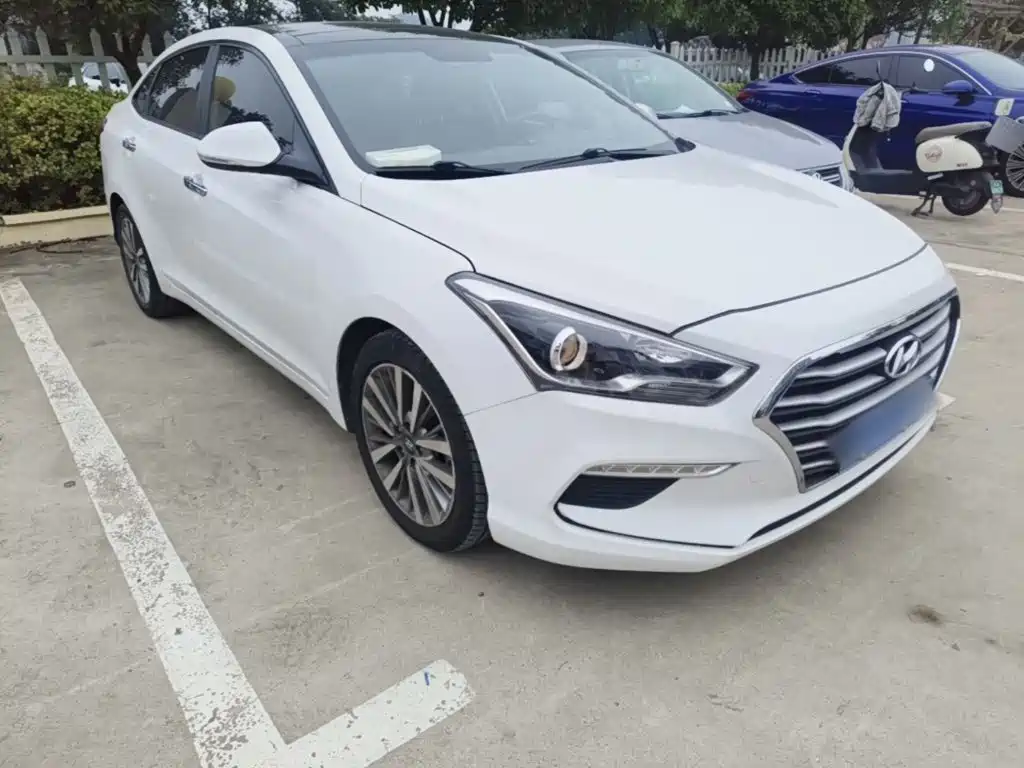 Hyundai Mistra — миниатюра 4