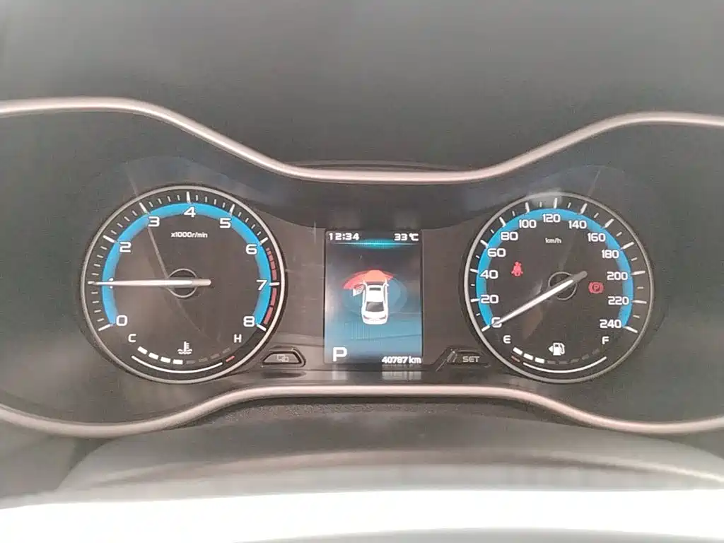Geely Emgrand — миниатюра 12