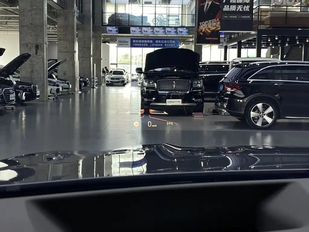 BMW X7 — миниатюра 40