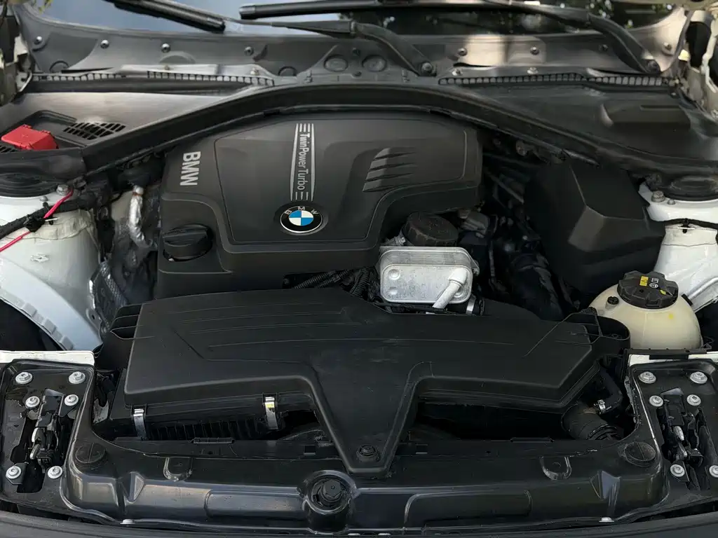 BMW 3 Series — миниатюра 25
