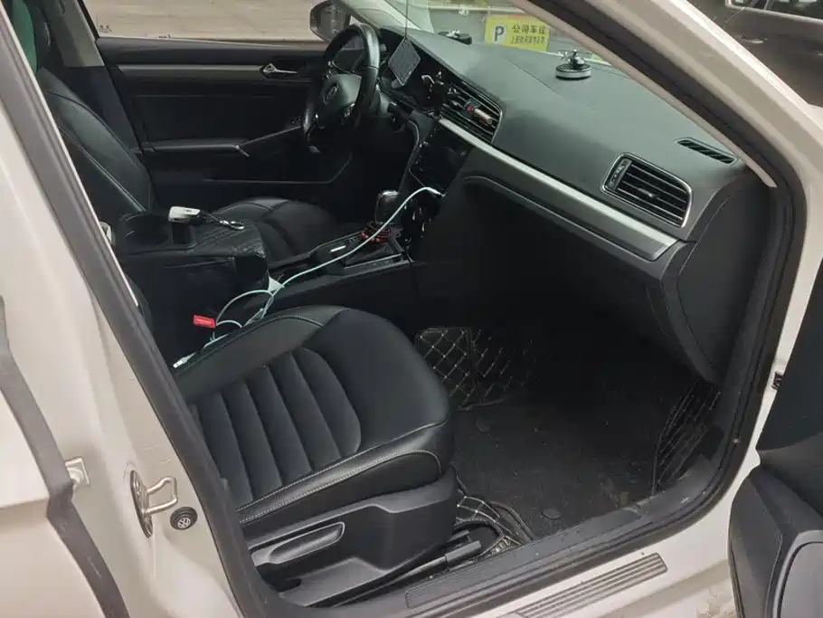 Volkswagen Lamando — миниатюра 8