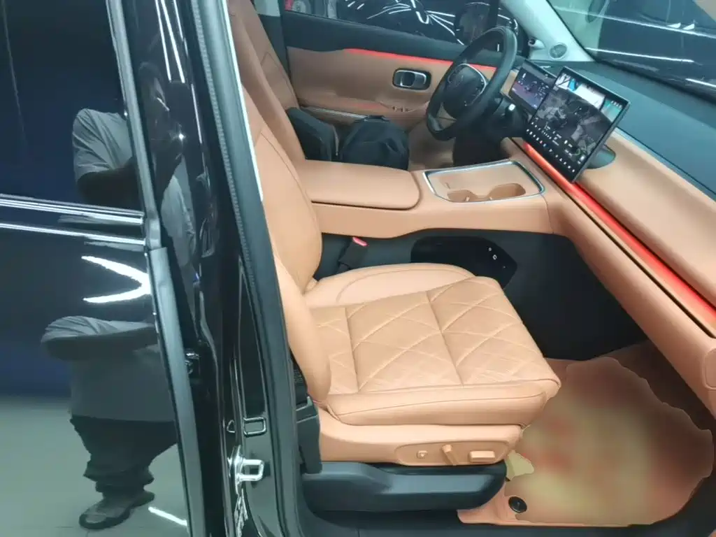 Leapmotor Leapmotor C16 — миниатюра 25
