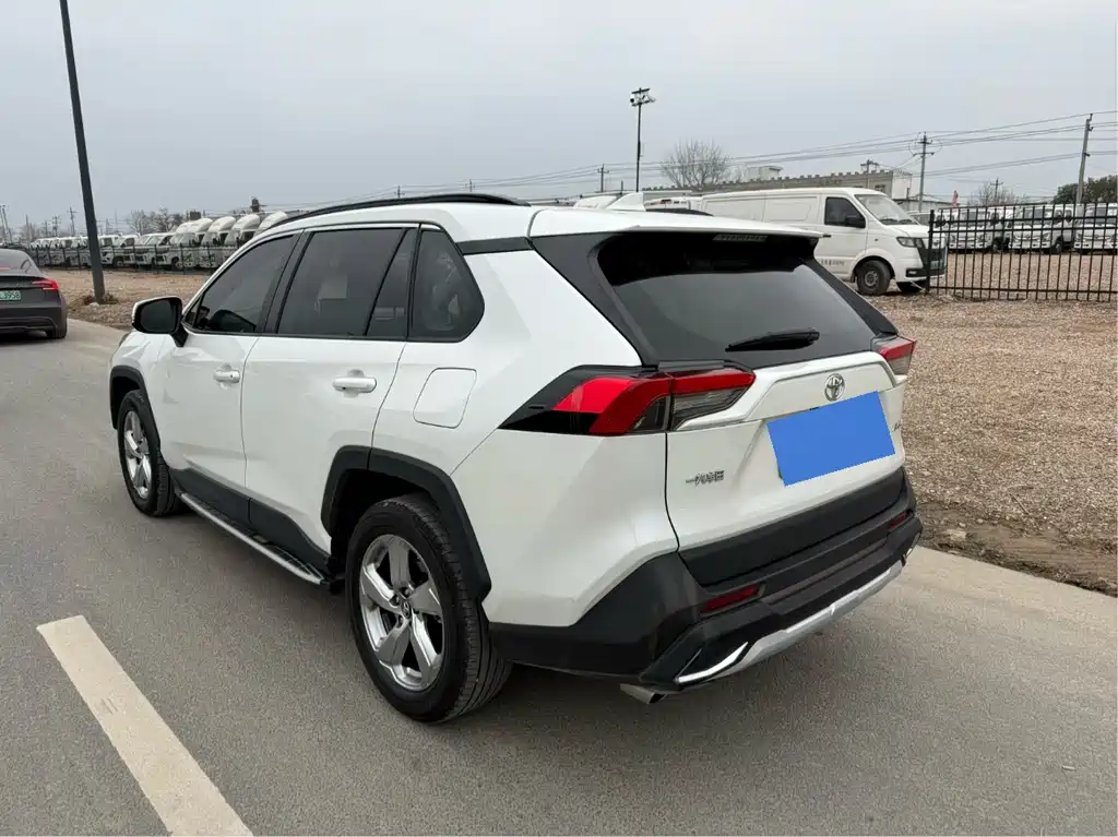 TOYOTA RAV4 RONGFANG