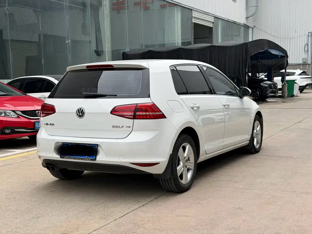 Volkswagen Golf — миниатюра 7