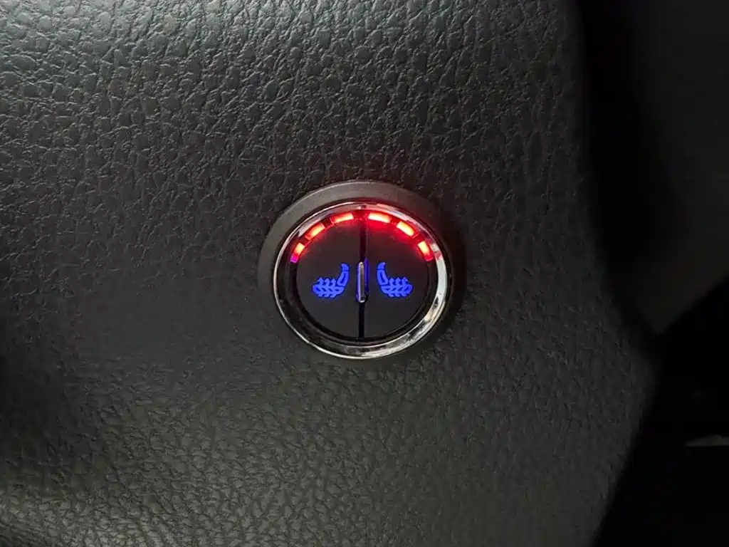 Toyota Yaris L — миниатюра 15