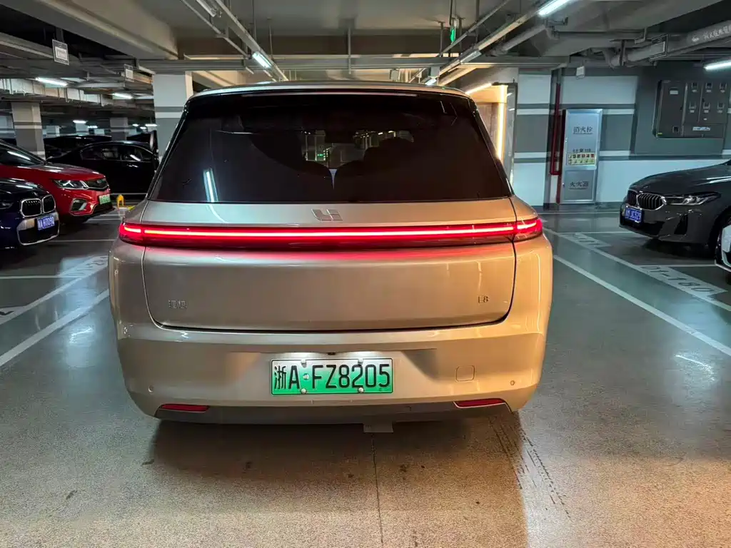 Li Auto Li L8 — миниатюра 8