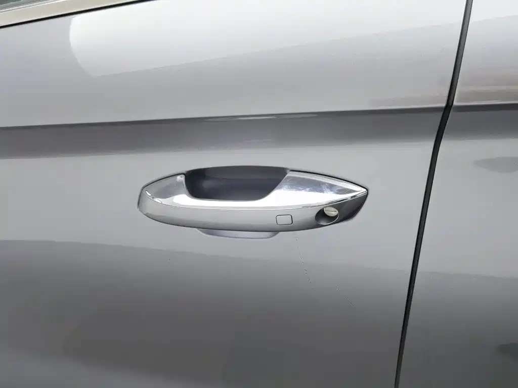 BYD PLUS New Energy — миниатюра 18