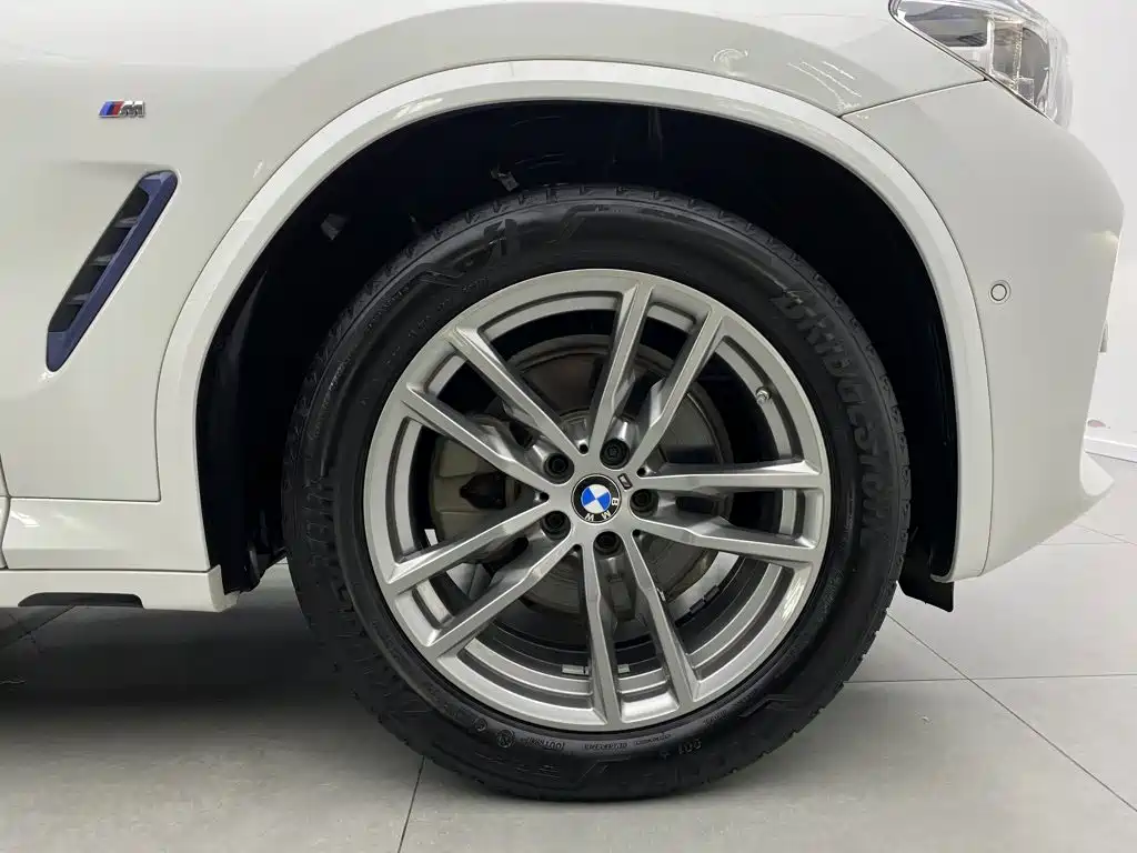 BMW X3 — миниатюра 8